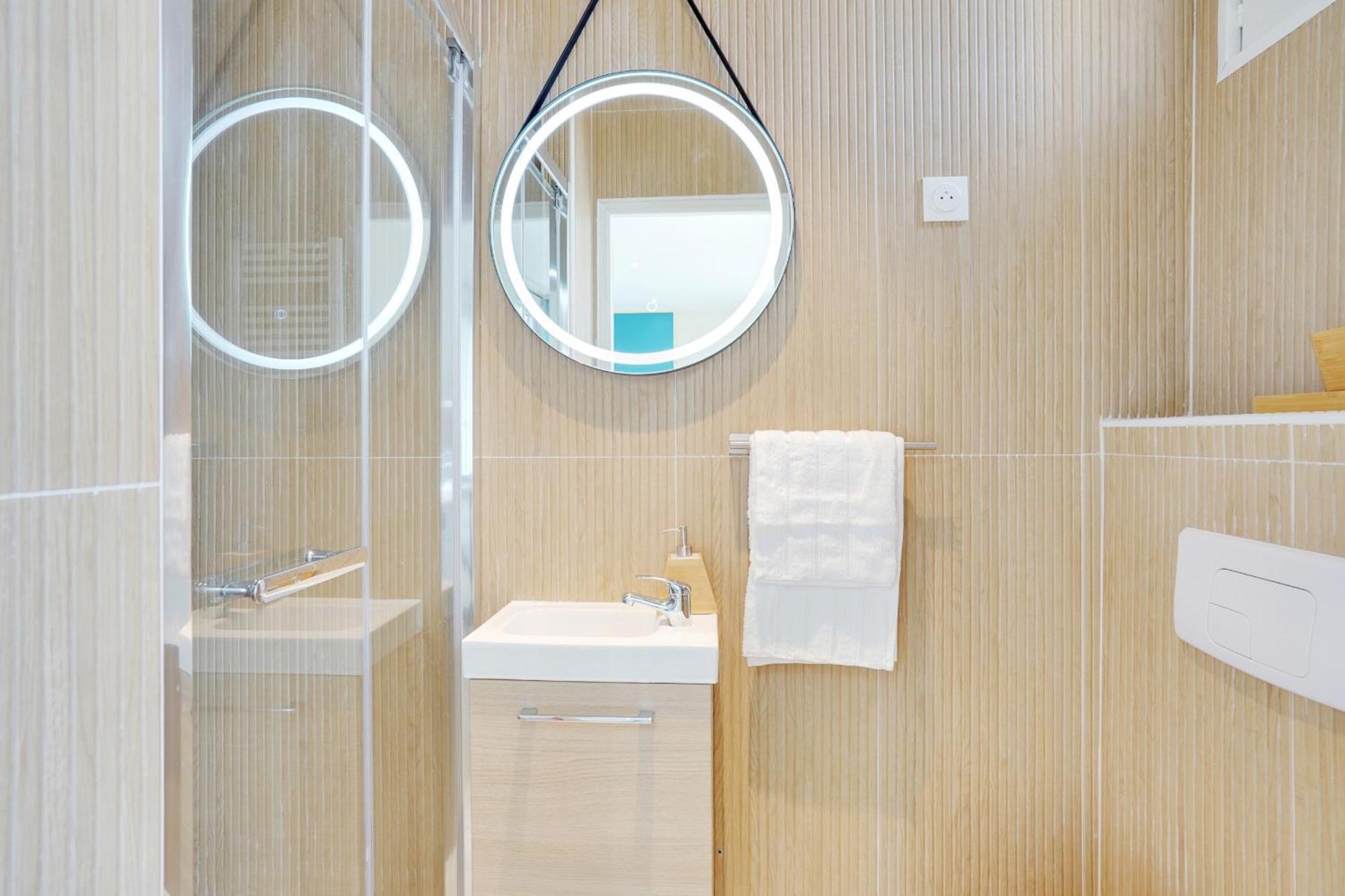 Grand Apartment *